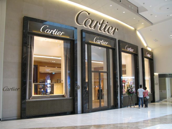 Richemont: la Cina traina le vendite nel 1Q