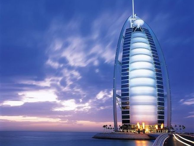 Borsa di Dubai in profondo rosso, calo maggiore degli ultimi sei anni