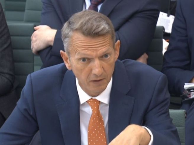 Forex: euro in ripresa sul dollaro. Buy anche su sterlina, Andy Haldane lascia BoE parlando di ‘bestia dell’inflazione’
