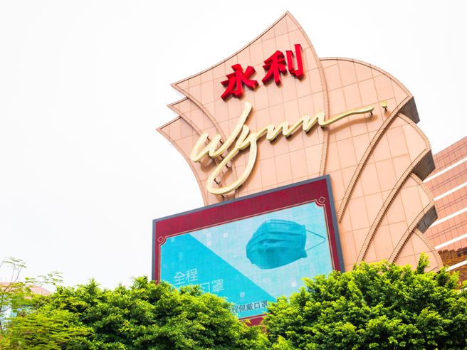 Cina, schiaffo Macao all’industria dei casinò. Borsa Hong Kong -1,45%, titoli industria scommesse crollano fino a -28%