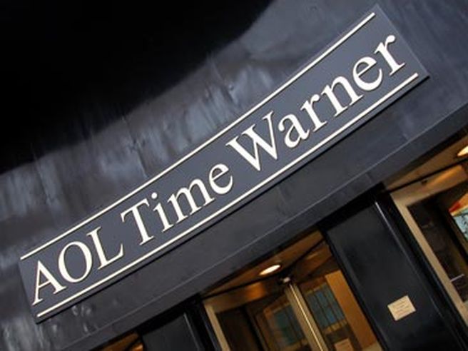 Time Warner: Eps adjusted sale a 0,83 dollari nel II trimestre, oltre le attese