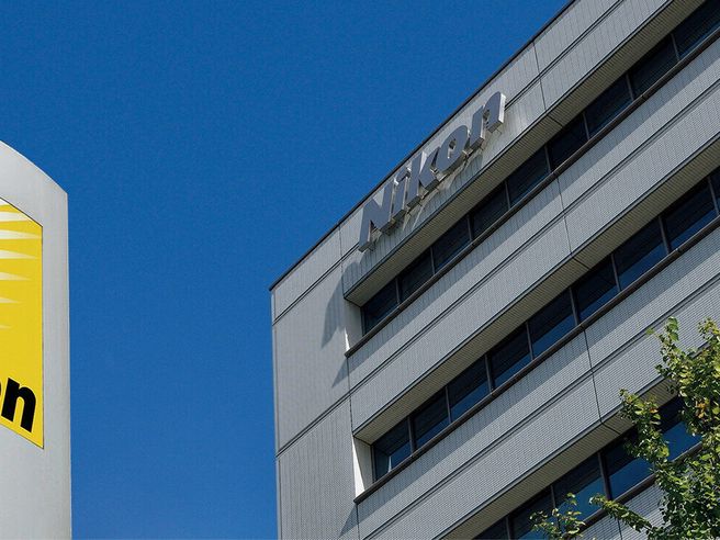 Nikon, balzo in borsa del 10% dopo l’investimento di Silchester