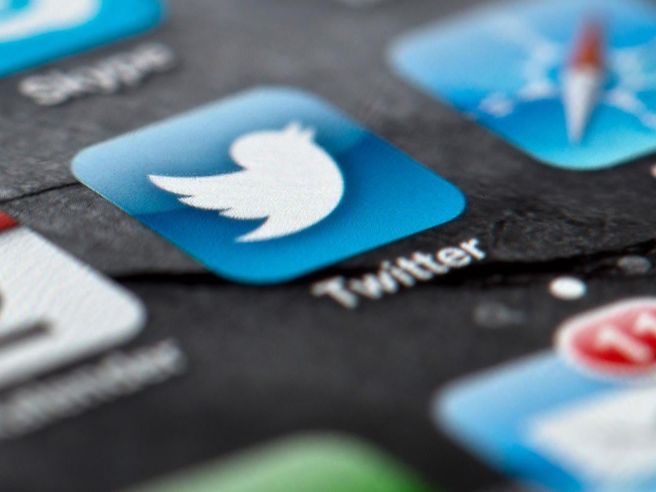 Twitter: Musk non è più CEO, al suo posto una donna