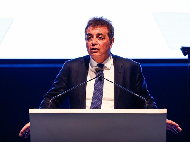 Banche: Fabi, commissioni salgono e superano ricavi da prestiti – Errata Corrige