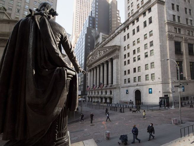Wall Street: futures in rialzo. Focus su alert strategist su tassi Treasuries con Covid e scenario di pseudo-stagflazione