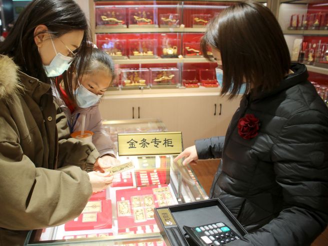 Pil Cina: nell’intero 2021 straccia stime governo con balzo +8,1%, ma dimezza crescita nel IV trimestre
