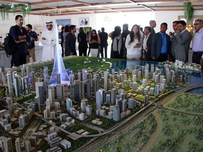 Emirates registra un utile semestrale record di 2,7 miliardi di dollari