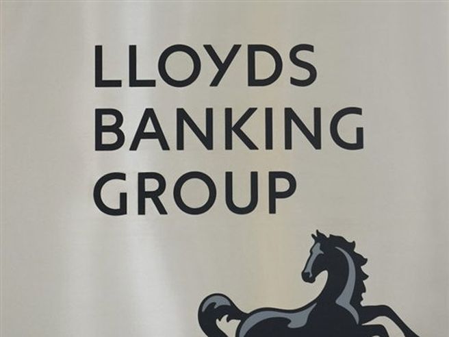 Lloyds chiude l’esercizio 2012 in rosso ma in miglioramento rispetto all’anno passato