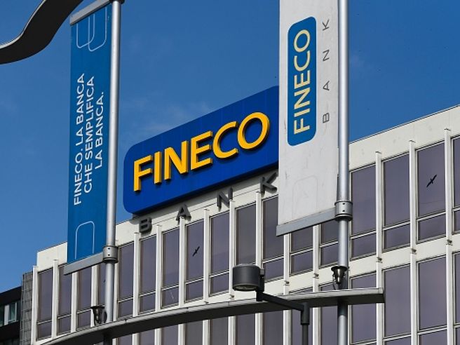 Fineco: raccolta netta sale a 572 mln a settembre