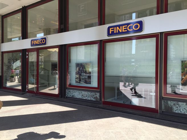 UniCredit avvia vendita quota residua del 18,3% in Fineco