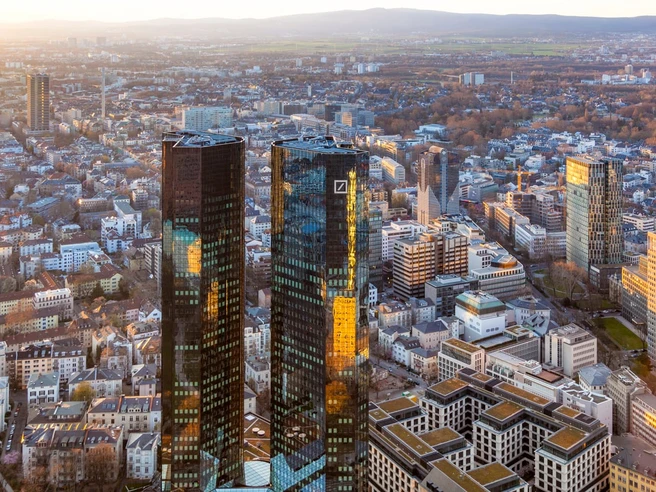 Da Deutsche Bank due obbligazioni Callable Tasso Fisso Step-Down in euro e dollari