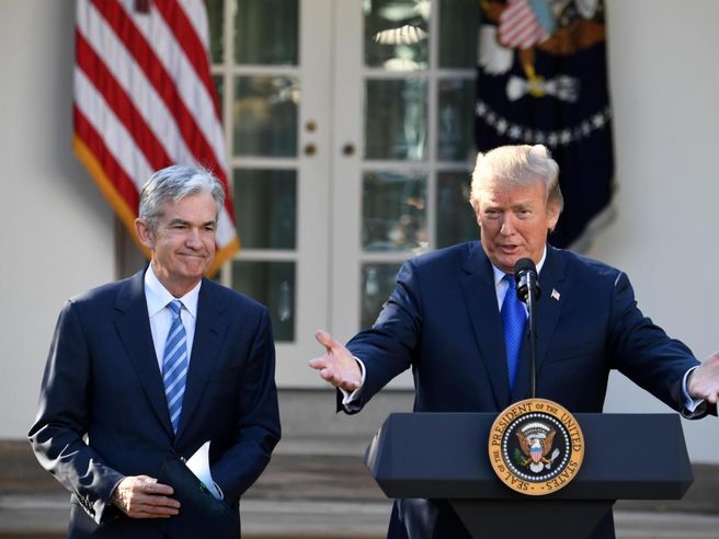 Borsa Tokyo -1,74%, azionario Asia giù dopo discorso Powell. Tassi negativi, nuovo scontro Fed-Trump in vista?