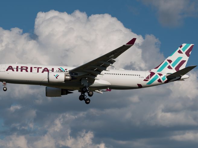 Air Italy: soci mettono società in liquidazione, ‘non esistono più condizioni proseguio attività’