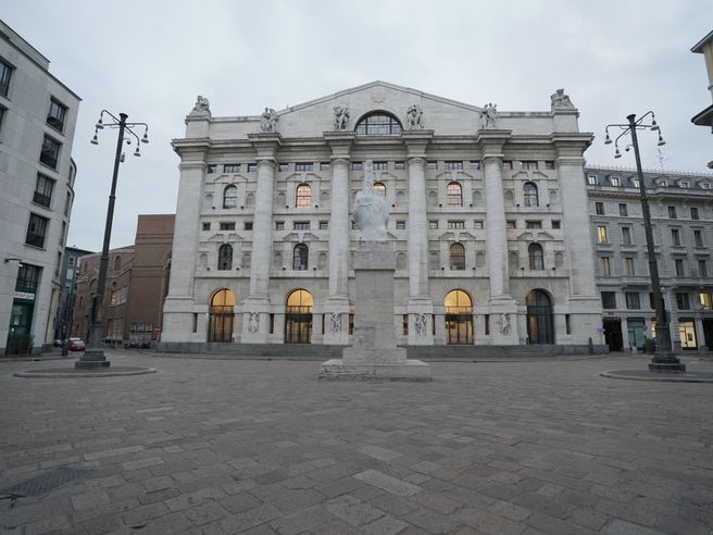Borse caute aspettando inflazione Usa e Bce. A Milano focus su TIM