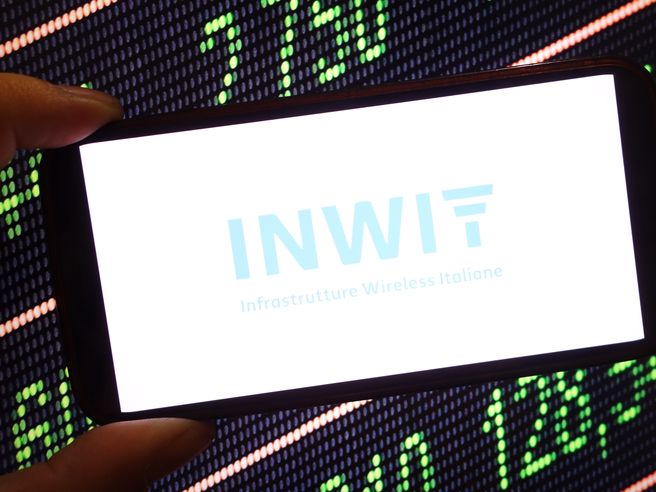 Titolo Inwit sotto pressione: il progetto TIM e Fastweb +Vodafone, impatto sul prospettive future