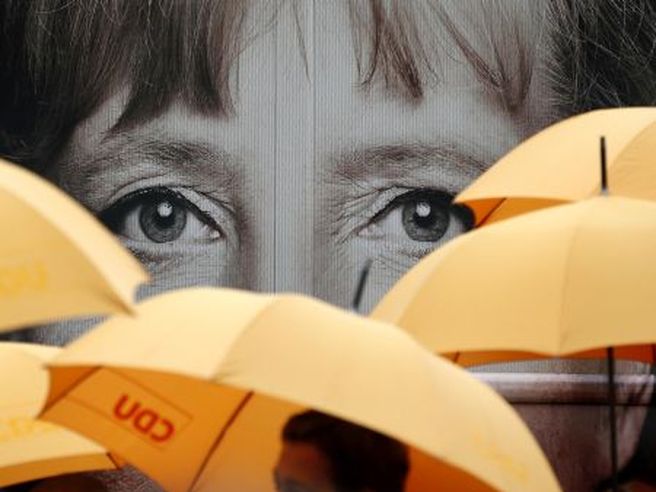 Curva tassi Germania mai così piatta da crisi 2008, cresce paura recessione dopo tonfo Zew
