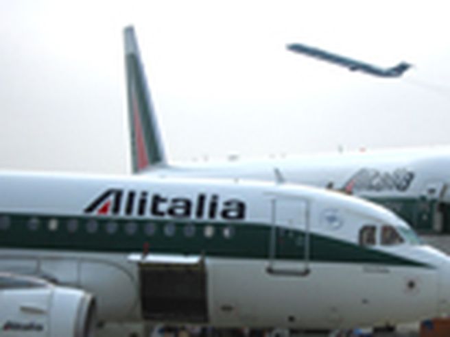 Alitalia: tempo fino al 10 dicembre per coprire l’inoptato dell’aumento di capitale