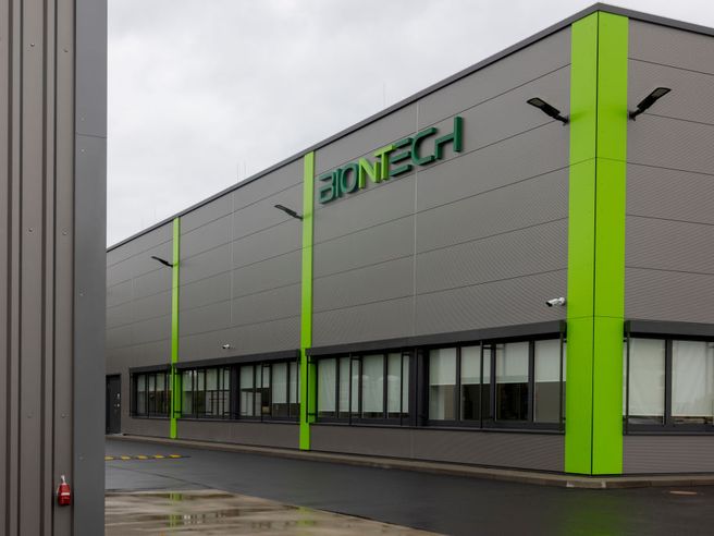 BioNTech: titolo sotto pressione dopo fatturato peggiore delle attese e taglio budget