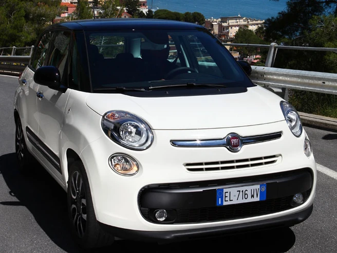 Fiat: analisti prevedono utile 2012 a 1,3 miliardi di euro, trading profit a 3,81 miliardi